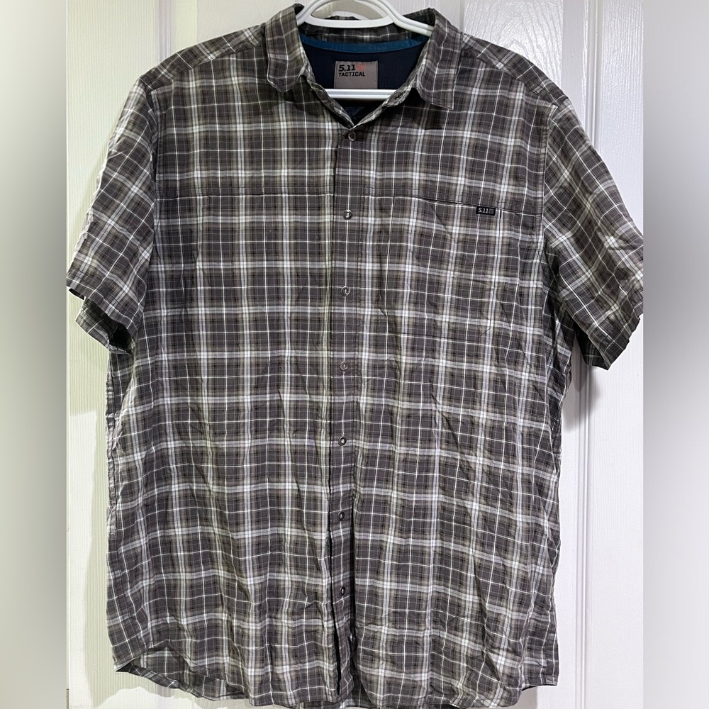 5.11 Tactical Short Sleeve Shirt. Large.